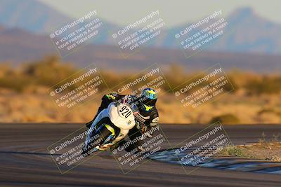 media/Jan-21-2023-CVMA (Sat) [[b9eef8ba1f]]/Race 13 500 Supersport-350 Supersport/